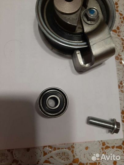 Ролик натяжной и паразитный.ауди А6.пассат Б.5