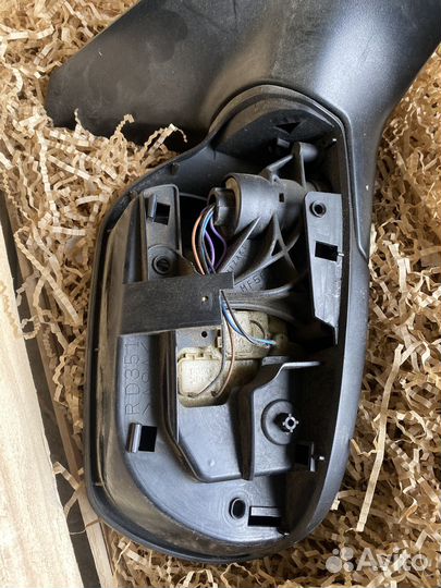 Зеркало правое, mazda 3 bk, 1е поколение