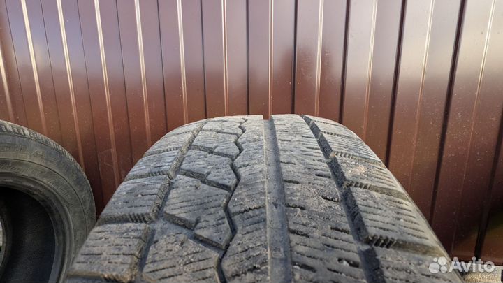 Sailun Ice Blazer Arctic 215/60 R16 99H