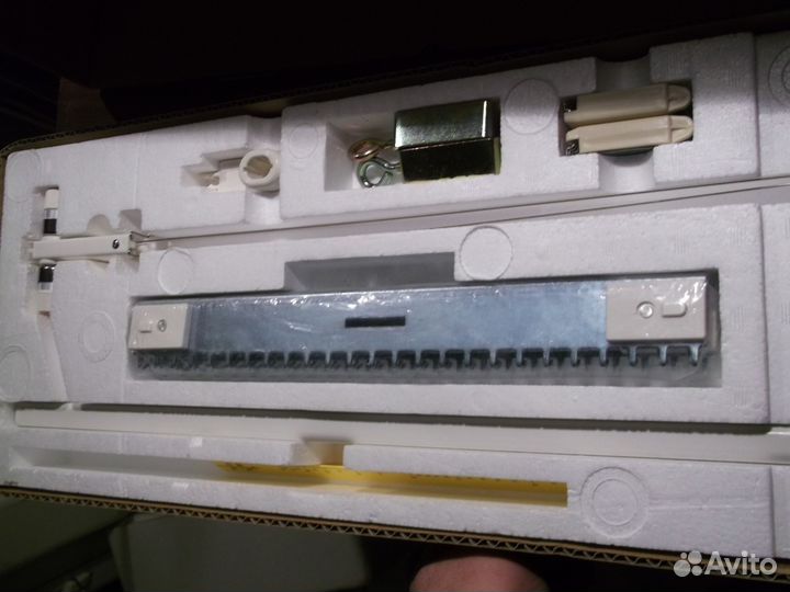 Вязальная машина Сильвер Рид LK-150 SK-2200