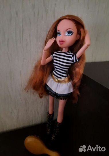 Кукла Bratz