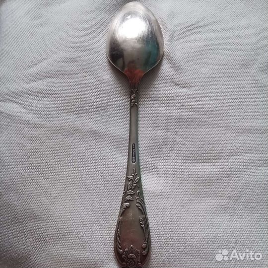 Столовые приборы из мельхиора.Вилочка для лимона