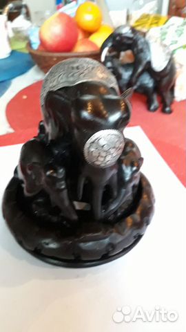 Статуэтка Семь слонов на подставке