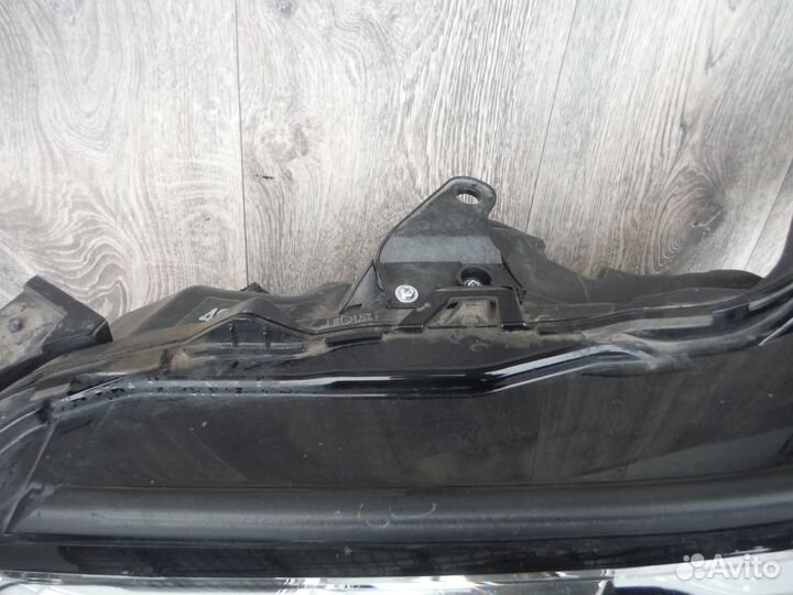 Фара левая №677 lexus LX 3 570/450d 2018