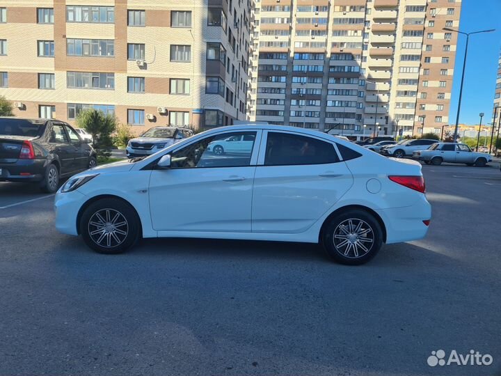 Hyundai Accent 1.4 AT, 2011, 109 000 км