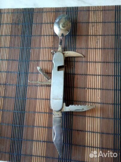 Нож туриста, рыбака, походный мультитул