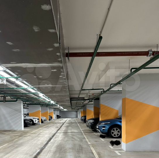 Машиноместо, 14 м²