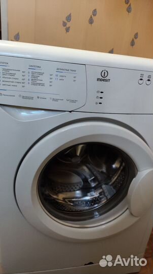 Стиральная машина Indesit wiun81
