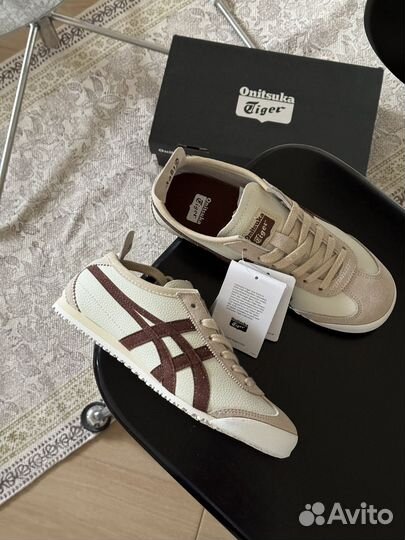 Asics Onitsuka Tiger Mexico 66 Tokuten женские