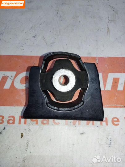 Подушка крепления двигателя передняя Toyota