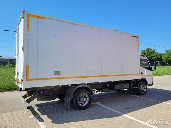 Mitsubishi Fuso Canter, 2014