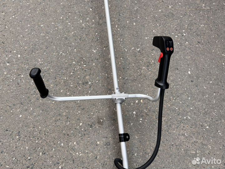 Триммер аккумуляторный