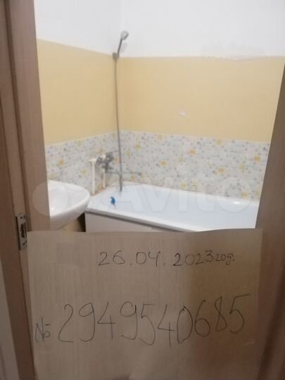 2-к. квартира, 57 м², 1/8 эт.