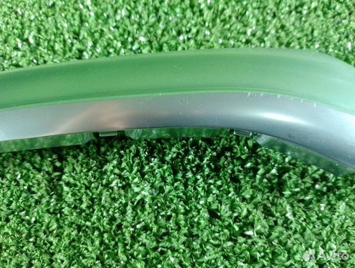 Накладка внутренней ручки двери передняя правая