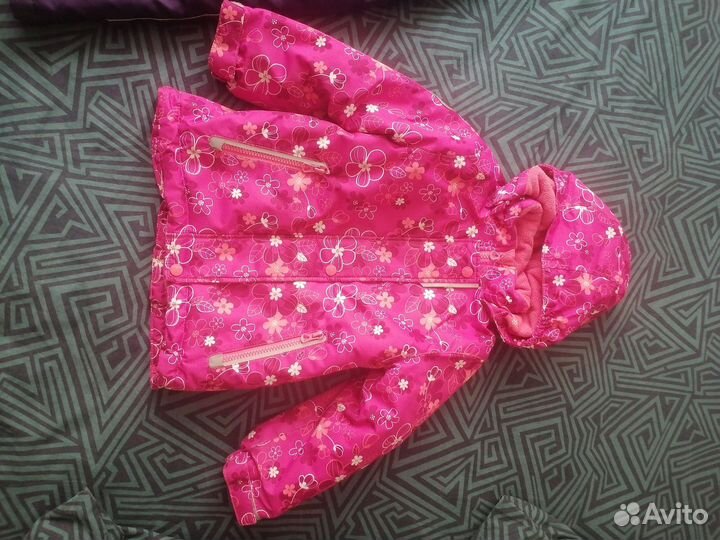 Демисезонный комбинезон для девочки