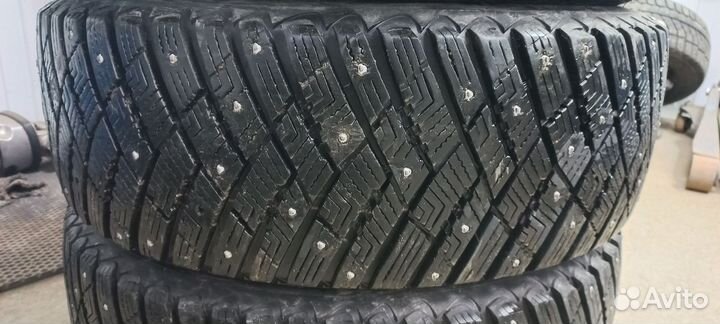 Goodyear UltraGrip Ice 215/60 R17 100T