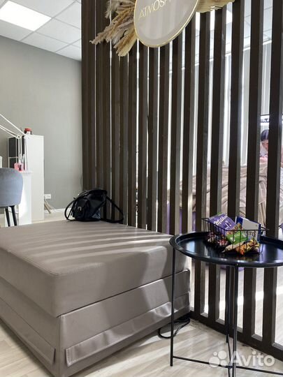 Аренда масстеру бровисту/визажисту