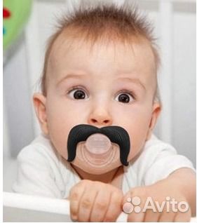 Пустышка (соска) с усами разные