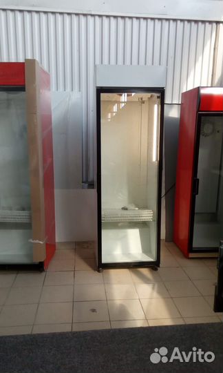 Холодильный шкаф
