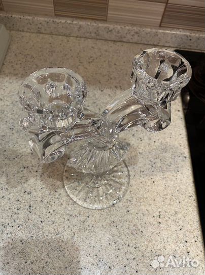 Подсвечник из стекла