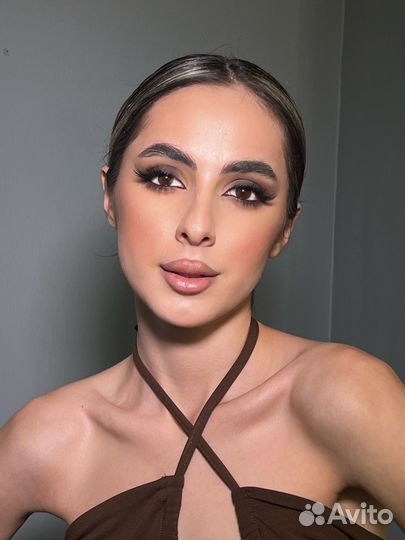 Визажист, стилист по волосам