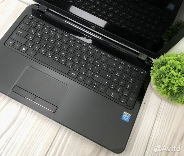 Hp 15.6 N2815 HD8570M 500GB с дефектом