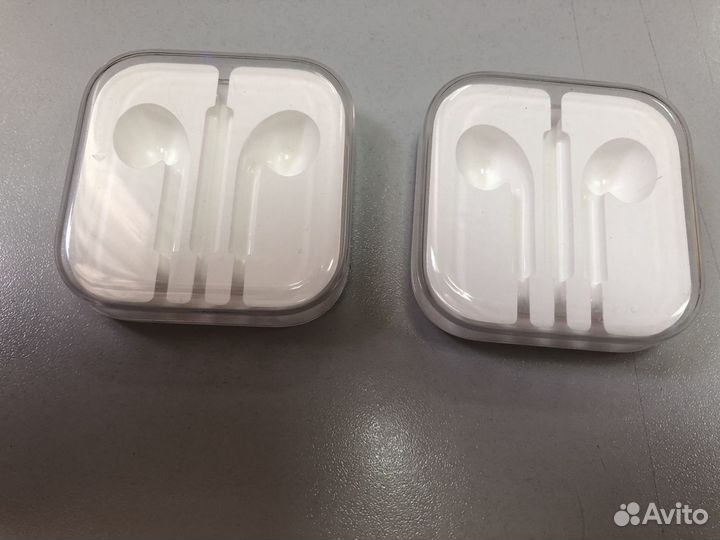 Коробка для наушников Apple