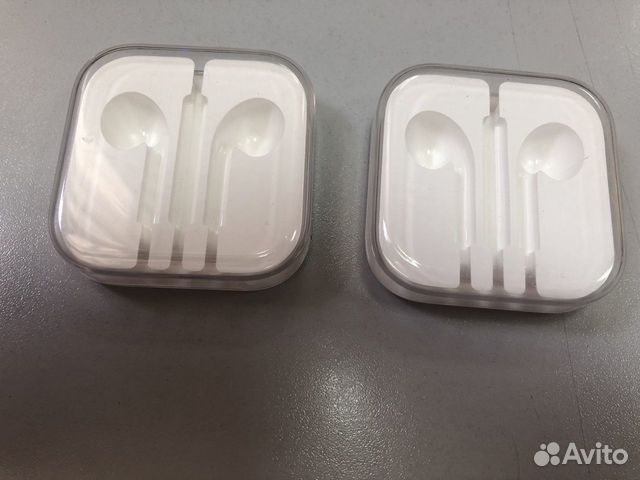 Коробка для наушников Apple