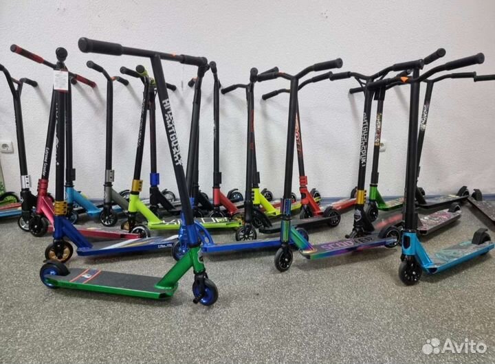 Трюковые самокаты Ассортимент