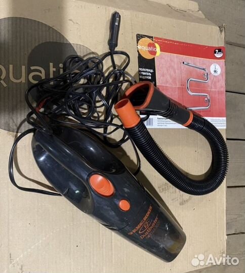 Автомобильный пылесос black decker