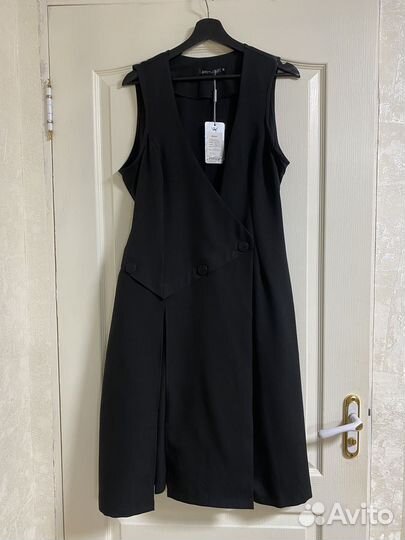 Жилет (деловой, оригинальный)