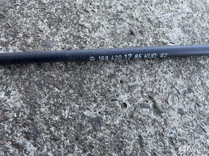 Трос стояночного тормоза