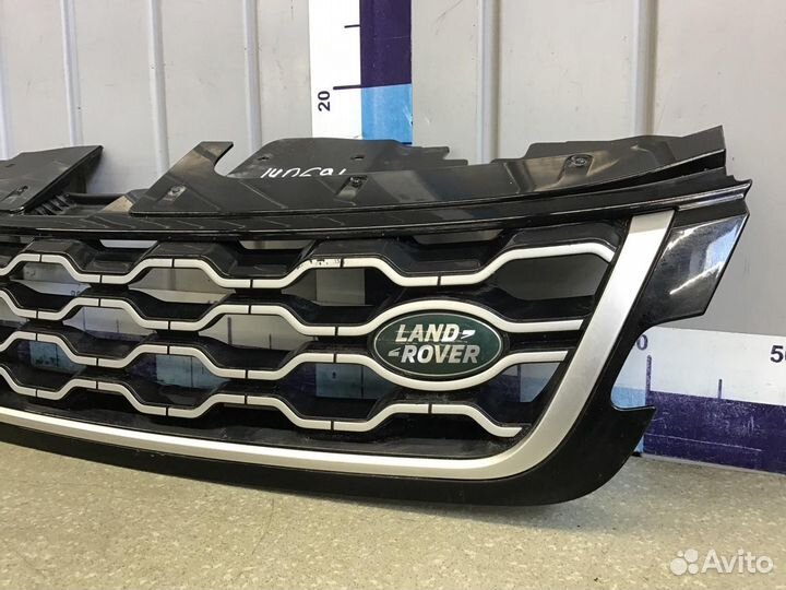 Решетка радиатора Land Rover Range Rover Evoque 20