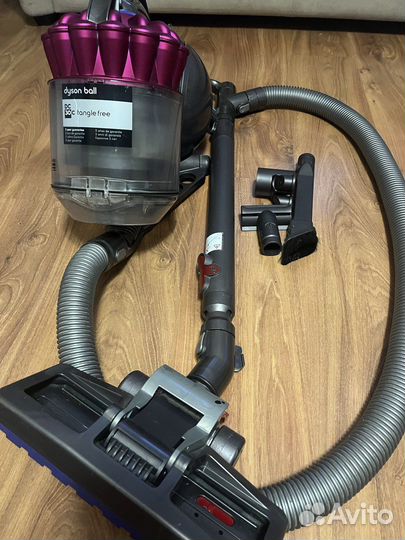 Пылесос dyson