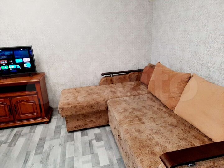 1-к. квартира, 42 м², 2/4 эт.