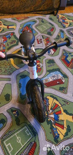 Беговел детский бу