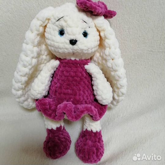 Плюшевый заяц