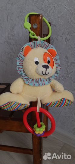 Погремушка в коляску