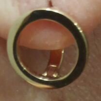 Золотые серьги