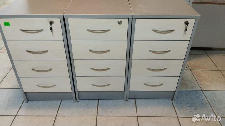 Тумба приставная