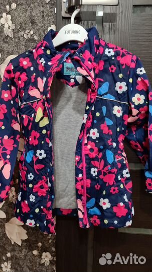 Ветровка для девочки