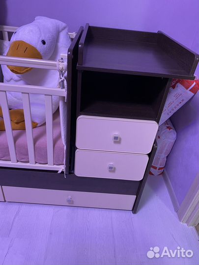 Детская кроватка