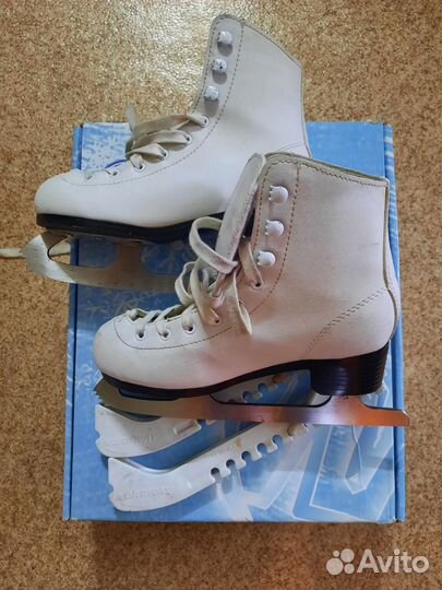 Коньки фигурные детские