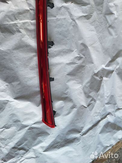 Kia rio x line накладка крышки багажника