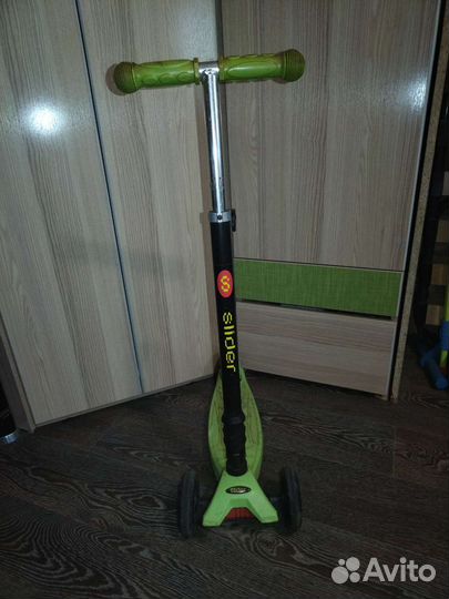 Самокат детский трехколесный