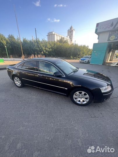 Audi A8, 2006