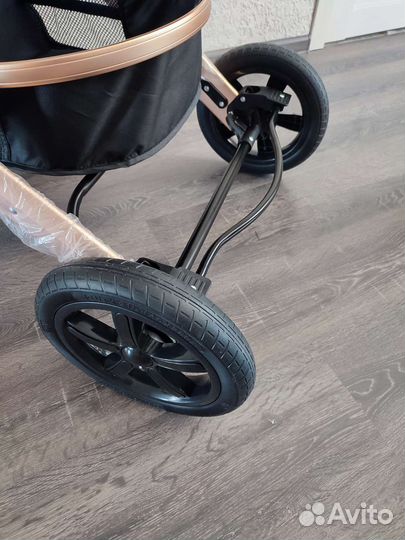 Коляска 3 в 1 эко кожа новая