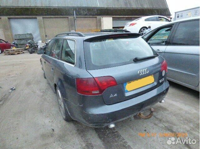 Впускной коллектор Audi A4 B7