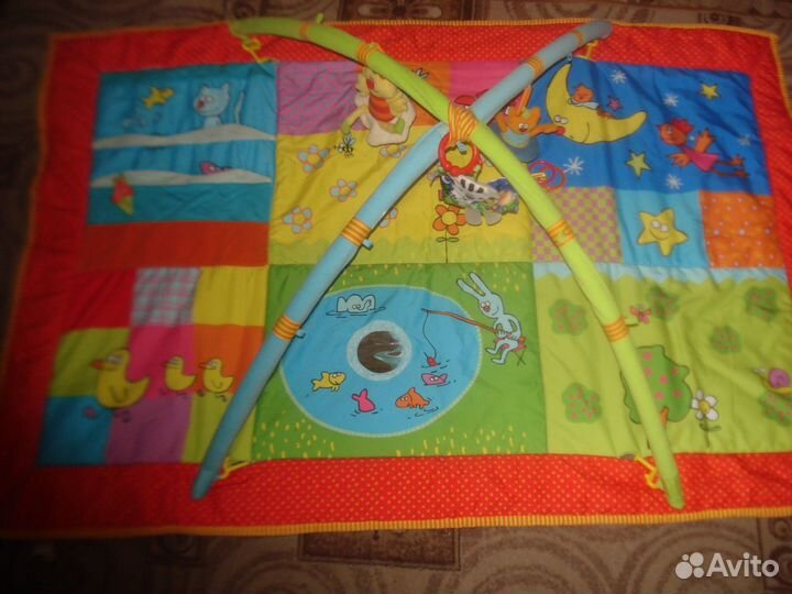 Игровой развивающий коврик для ребенка