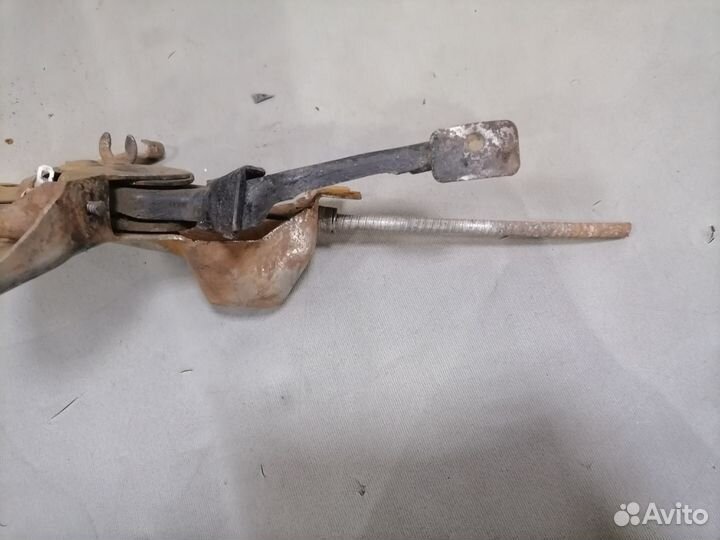 Педаль стояночного тормоза Ford Taurus 2 1992-1996